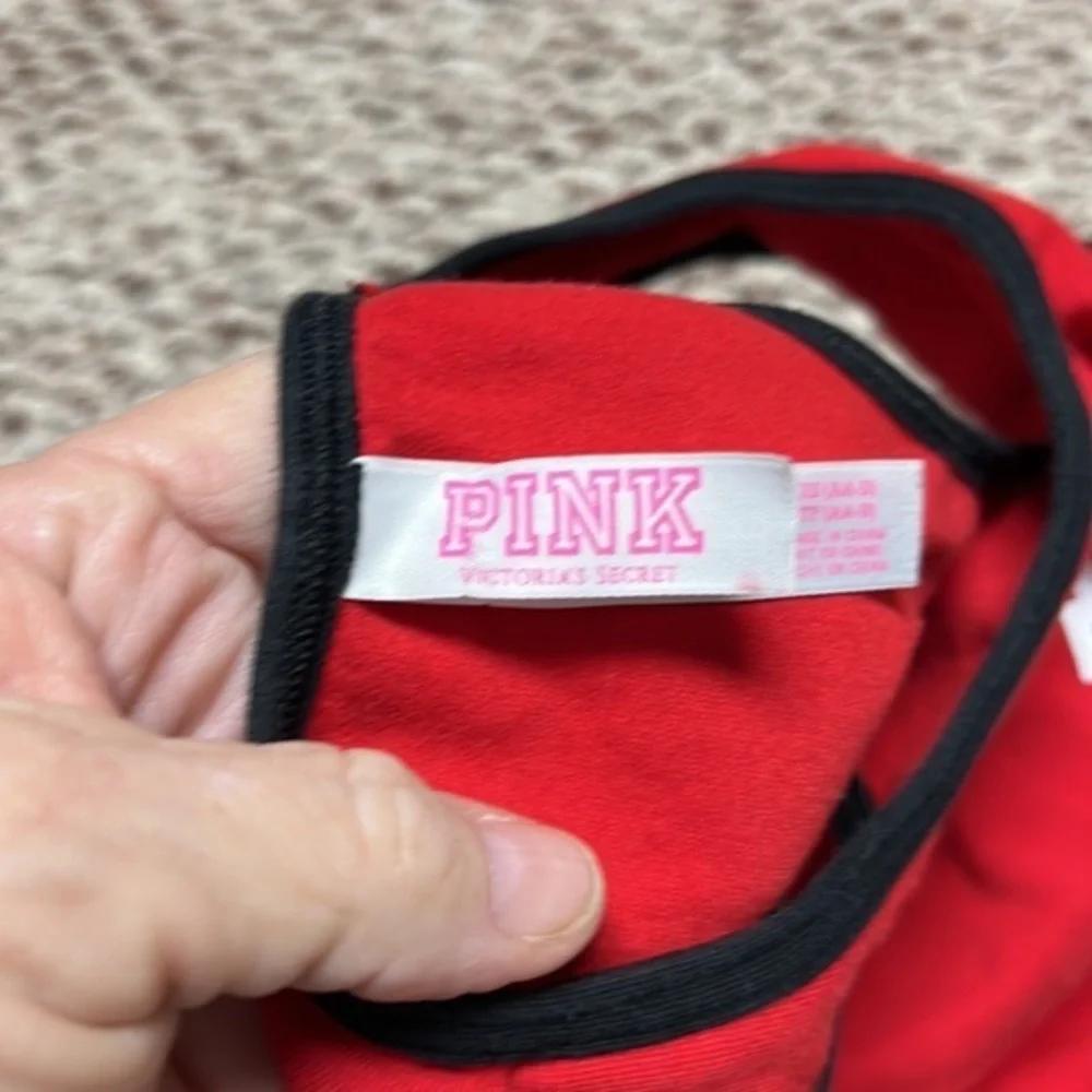PINK‎ sports bra